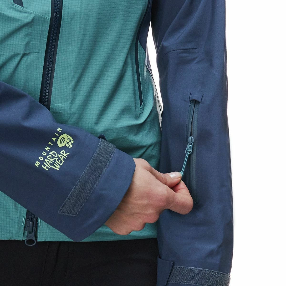 Mountain Hardwear Cloudseeker Jacket Women's 4 Mountain Hardwear Cloudseeker Jacket Women's - Image 2