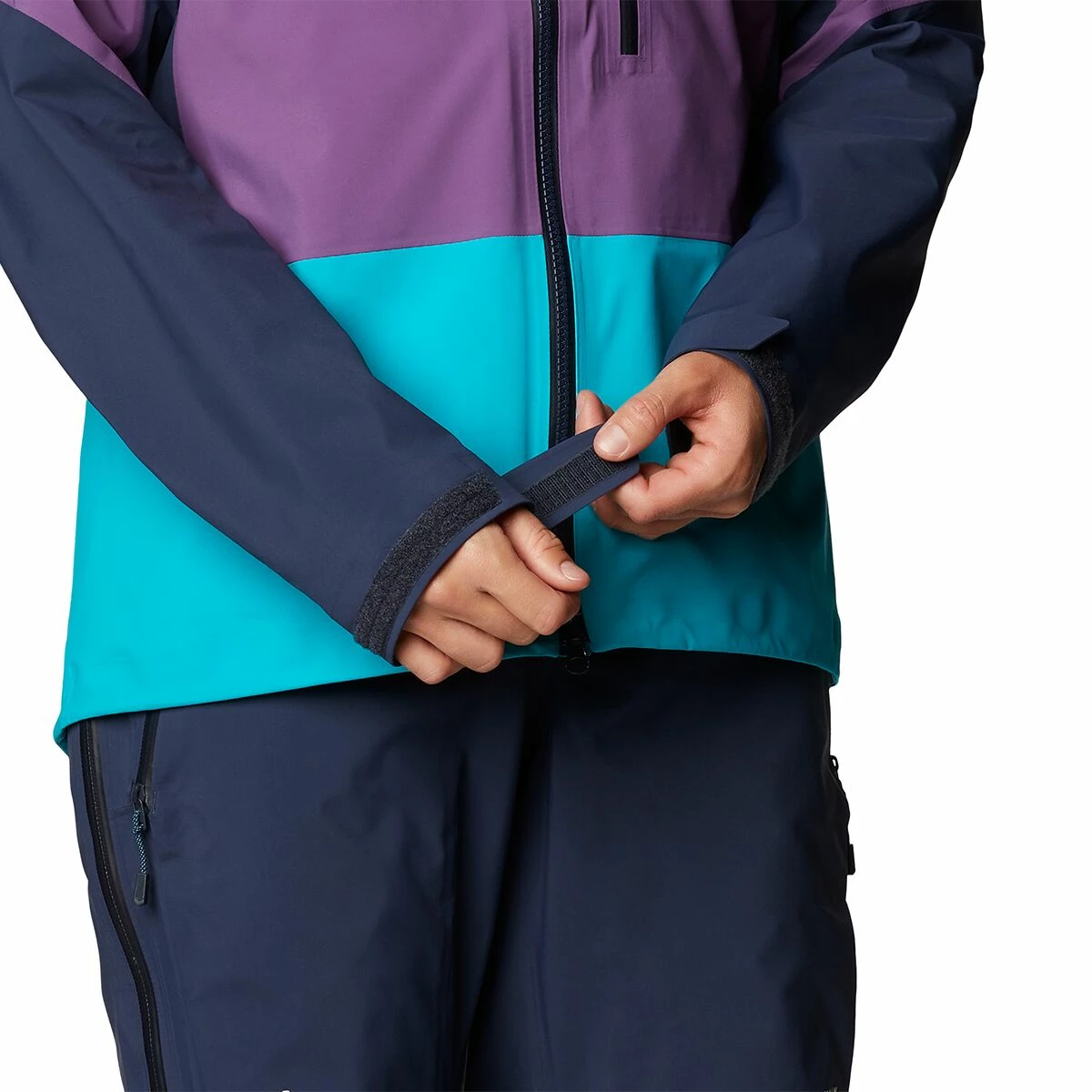 Mountain Hardwear GORE TEX Pro LT Jacket Women's 4 Mountain Hardwear GORE TEX Pro LT Jacket Women's - Image 2